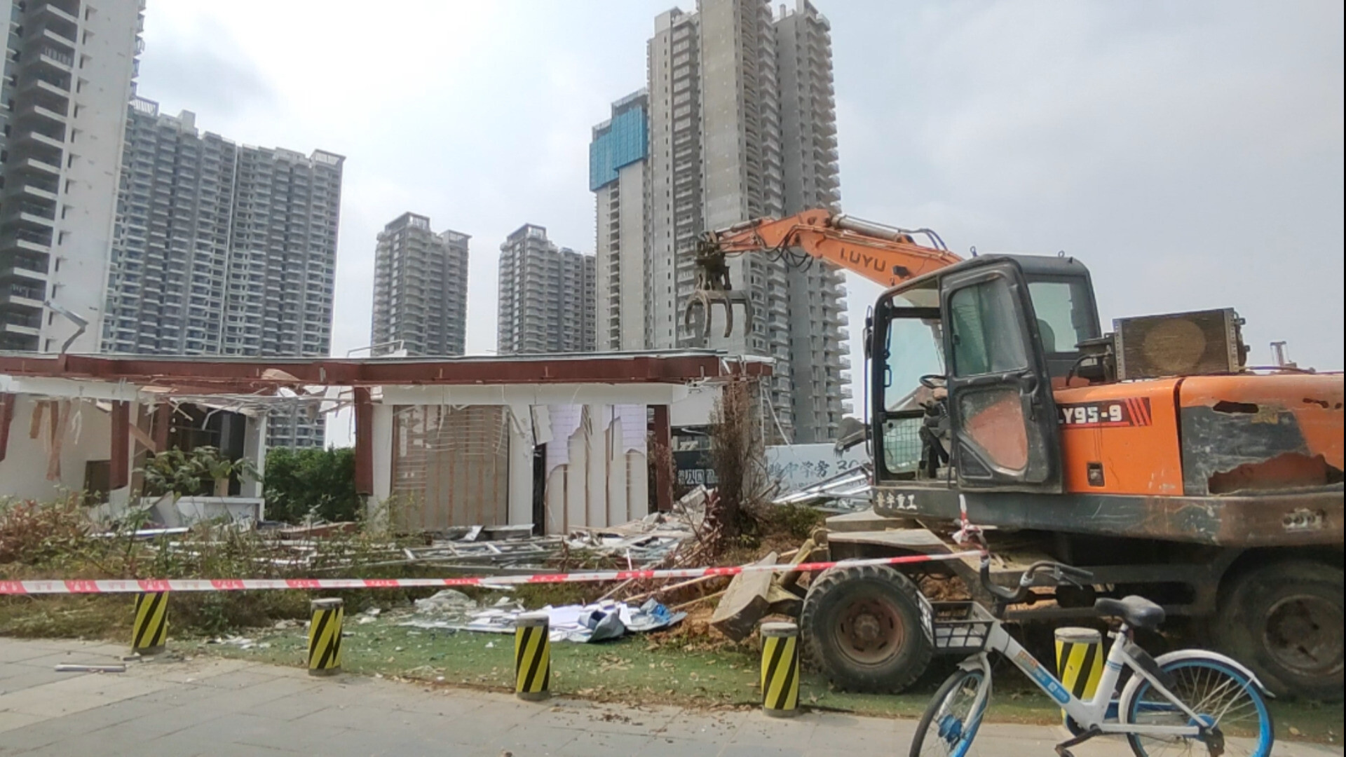 梧州集装箱活动房：临时建筑的新选择